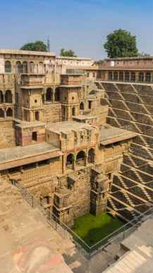 Abhaneri simetricni vodnjak indija