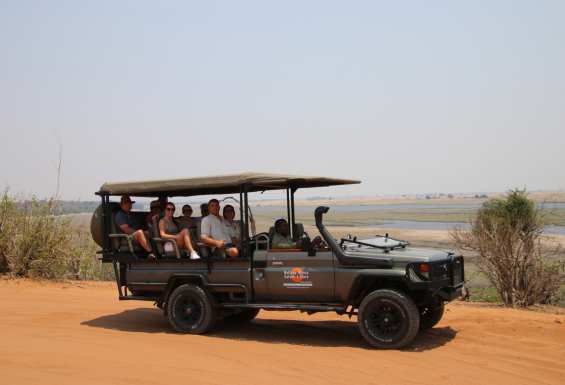 Skupina Condor Travel na Safari Jeepu v Bocvani na safari potovanju