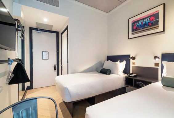 Dublin hotel Condor Travel