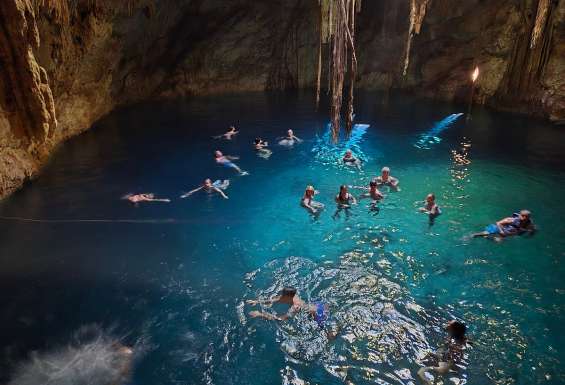 Cuzama Cenote Mehika Potovanje